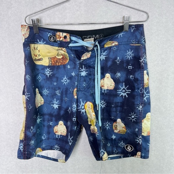5/$25 Volcom board shorts 30 - Picture 1 of 4